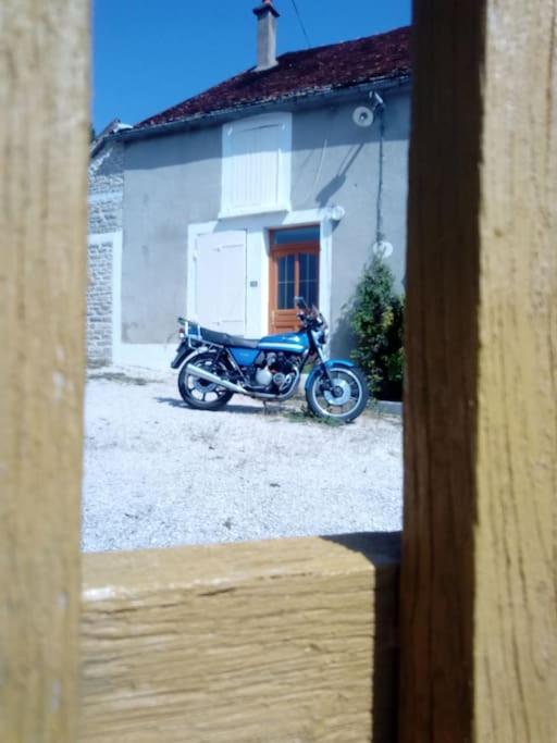 Spacieuse Maison De Mamie ! Pouilly-en-Auxois Zewnętrze zdjęcie